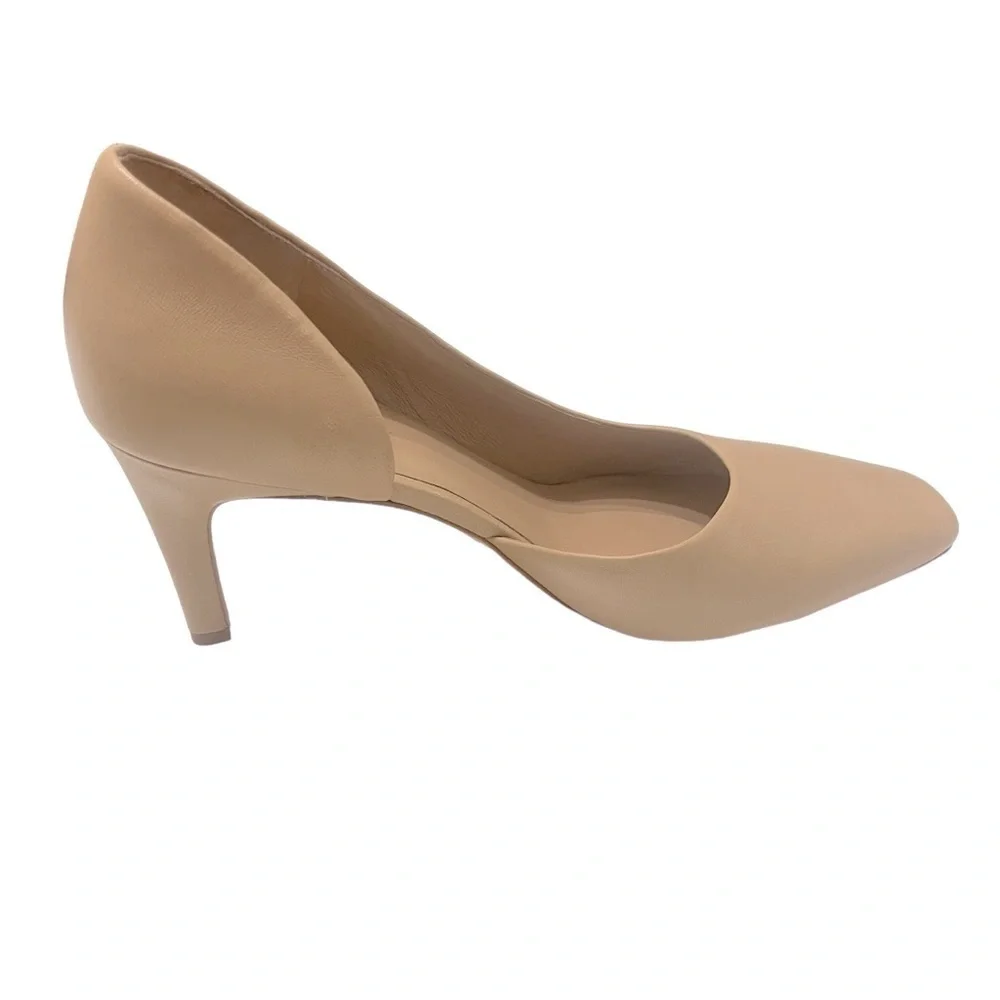 Vince Tiana square toe leather nude pump‎ Size 10 M